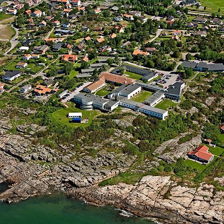 Отель Loftadalens Folkhogskola Asa  Экстерьер фото